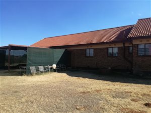 2 ha Farm in Hillside AH