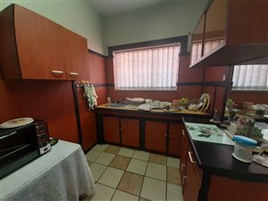 2 Bed Flat in Lambton