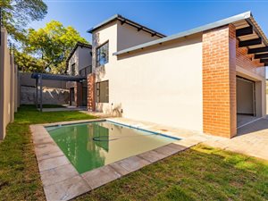 4 Bed House in Florida Hills