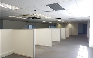 1116 m² Office Space in Foreshore