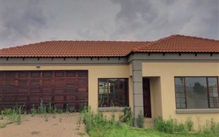 3 Bedroom House in Jackaroo Park