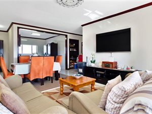 3 Bed Apartment in Summerset