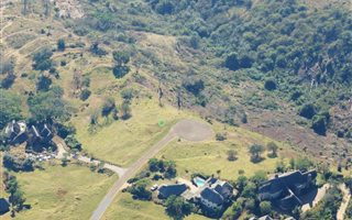 2055 m² Land available in Phezulu