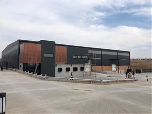 4461 m² Industrial space in Louwlardia