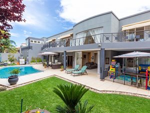 4 Bed House in Kyalami Estate