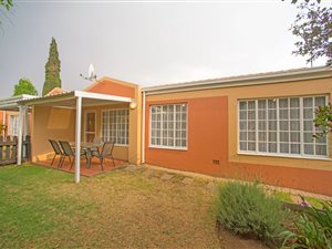 2 Bed Townhouse in Farrarmere