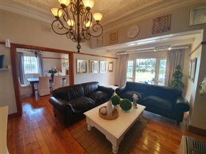 4 Bed House in South Kensington
