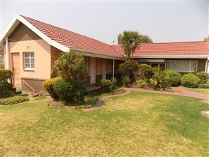 3 Bed House in Paradise