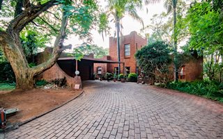 4 Bedroom House in Meyerspark