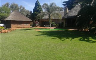 1 ha Farm in Kameeldrift East