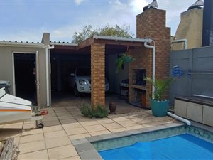 2 Bed House in Plattekloof Glen