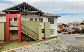 2 Bedroom Townhouse in Glenanda