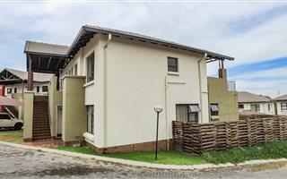 2 Bedroom Townhouse in Glenanda