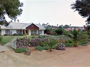 4 Bed House in Uniondale