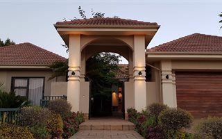 4 Bedroom House in Pecanwood