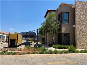 306 m² Office Space in Clearwater Estate