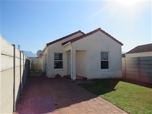 3 Bed House in Broadlands
