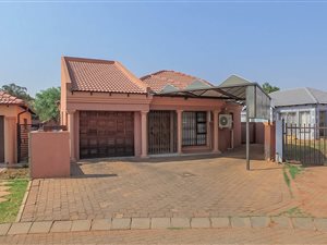 3 Bed House in Clarina