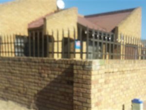 2 Bed House in Kwa Thema