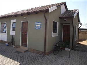 3 Bed House in Alveda