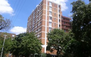 1.5 Bedroom Apartment in Berea