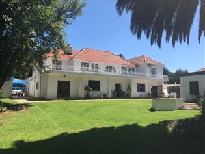 150 m² Commercial space in Saxonwold
