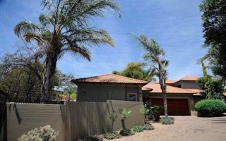3 Bedroom House in Alphen Park