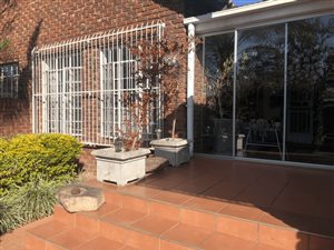 4 Bed House in Kingsview