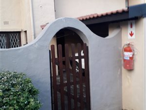 2 Bed Flat in Port Shepstone
