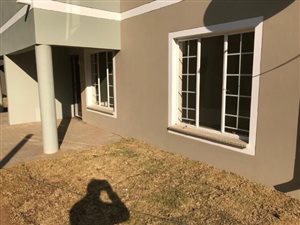 1 Bed Apartment in Comet