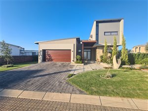 3 Bed House in Bendor