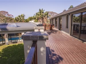 5 Bed House in Gonubie