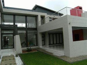 3 Bed House in Bendor