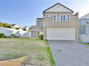 3 Bed Cluster in North Riding
