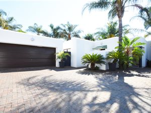 3 Bed House in Khyber Rock