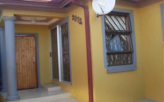 2 Bedroom House in Ebony Park