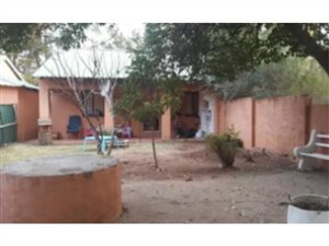 2 Bed Garden Cottage in Glen Austin