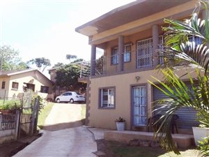 7 Bed House in Parlock
