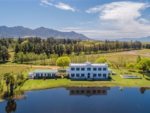 27.9 ha Farm in Northern Paarl