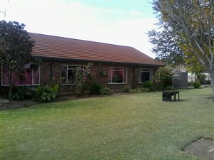 5 Bed House in Vischkuil