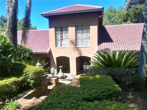 4 Bedroom House in Tiegerpoort