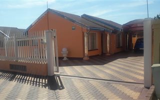 3 Bedroom House in Mabopane