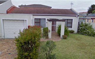 3 Bedroom House in Parklands