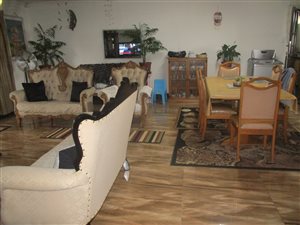 3 Bed House in Wyebank