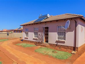 3 Bed House in The Orchards