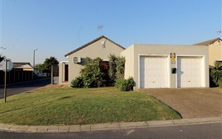 2 Bedroom House in Bonny Brook