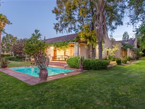 9 ha Farm in Wellington Central