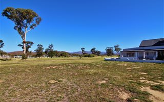 614 m² Land available in Robertson