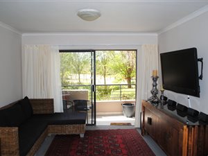 3 Bed Apartment in Somerset West Central