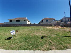 2 bedroom house for sale in Kwelera | T2645229